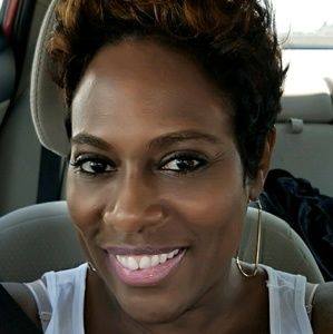 Meet your Posher, Janeen