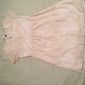 Old navy lace dress