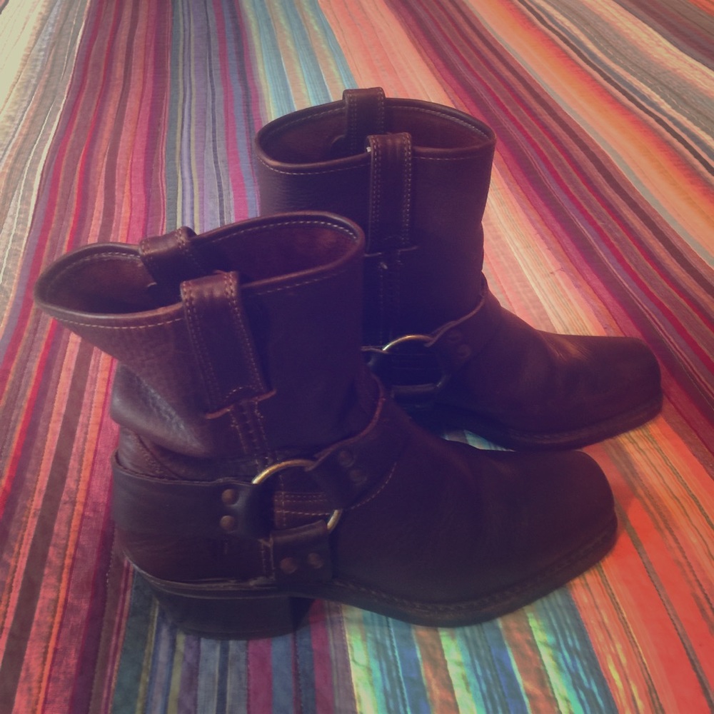 Like New Frye Motorcycle Boots