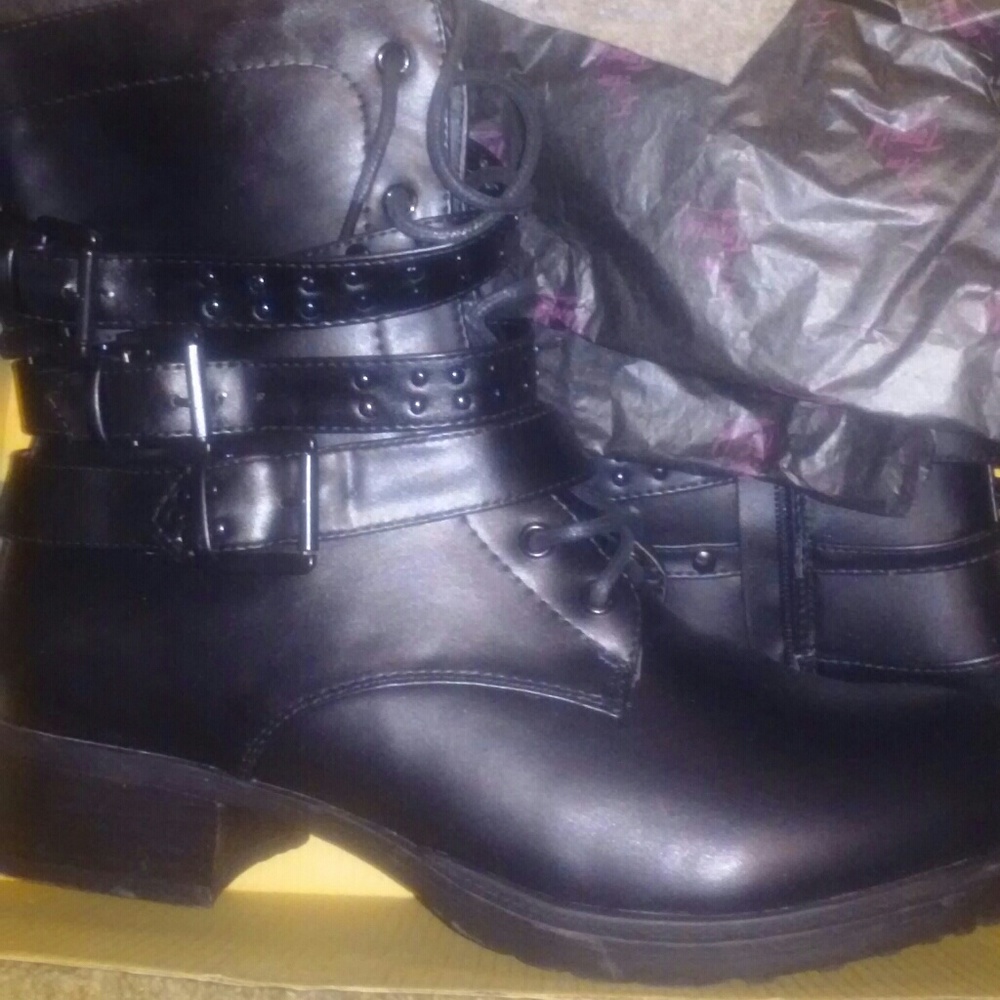 Torrid black buckled combat boot