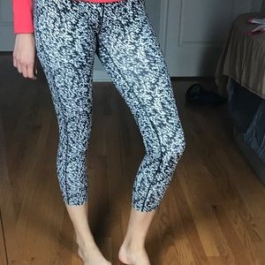 Nike DRI-FIT workout Capri