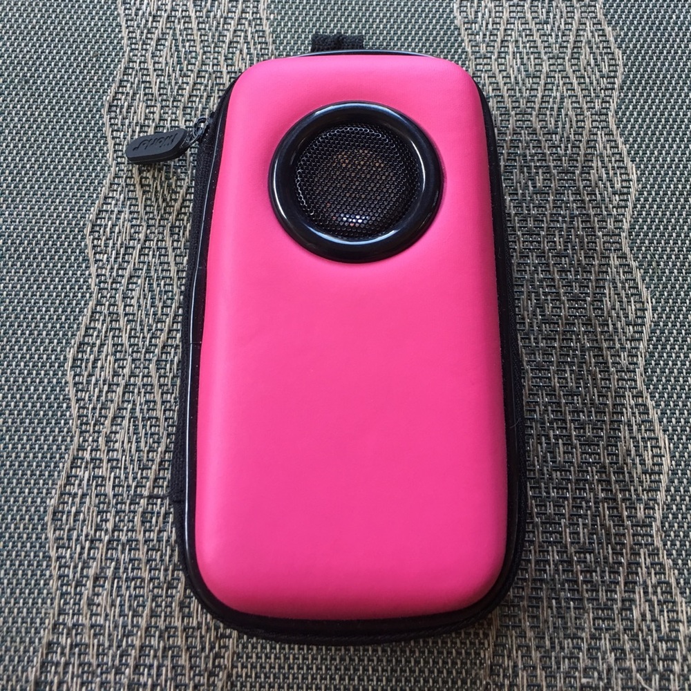 Pink portable speaker !!!