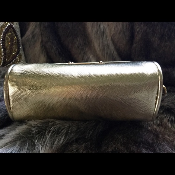 Michael Kors gold wristlet - Picture 2 of 8