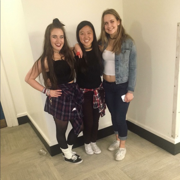 Meet your Posher, Maria - Picture 3 of 3