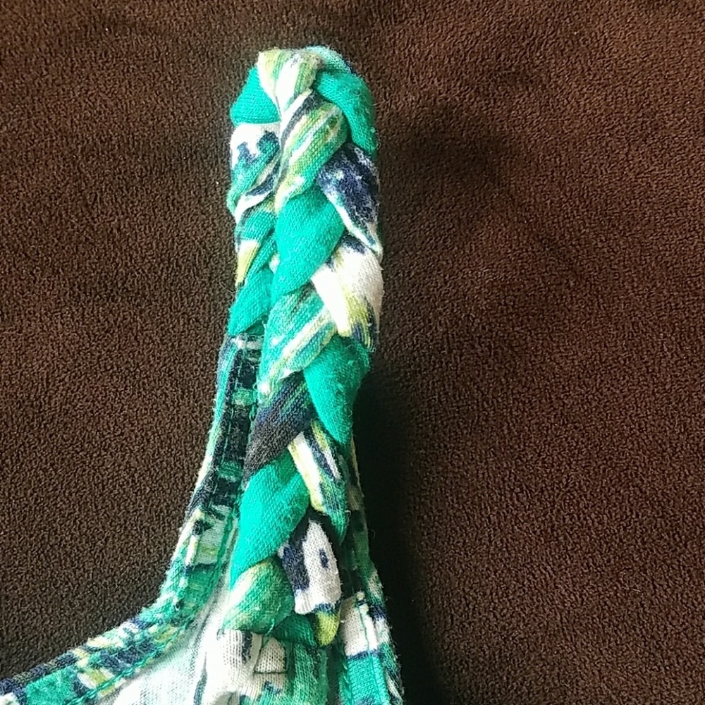 Top - Picture 4 of 4