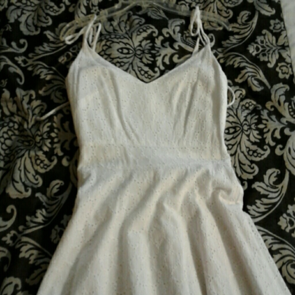 White House Black Market dress size 4
