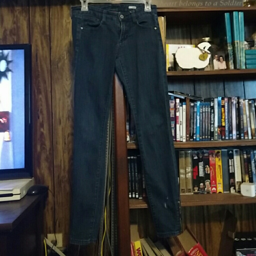 Skinny jeans