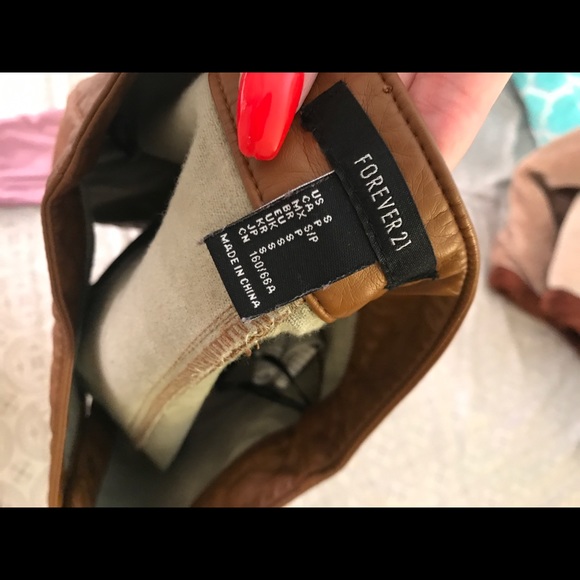 Forever 21 skirt - Picture 3 of 3