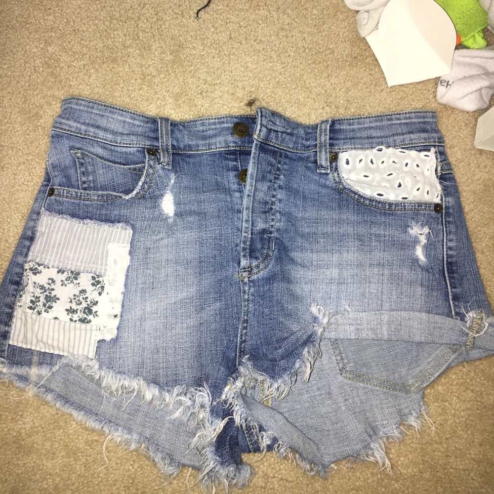 Guess Jean shorts!