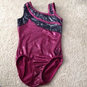 Gymnastics leotard