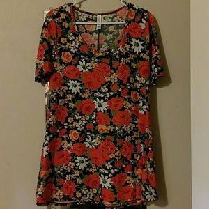 Small Lularoe perfect