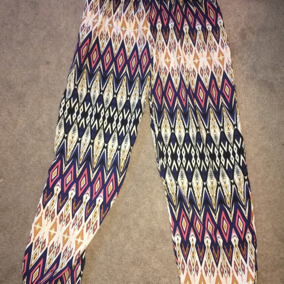 Aztec printed pants - Picture 2 of 3