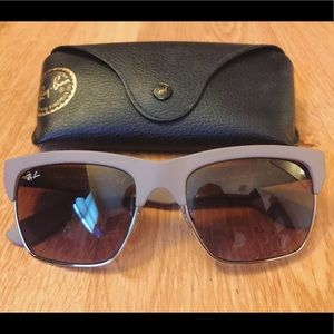 Ray Ban Dylan RB4186 sunglasses perfect condition