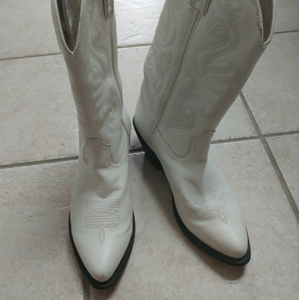 Durango white cowboy boots