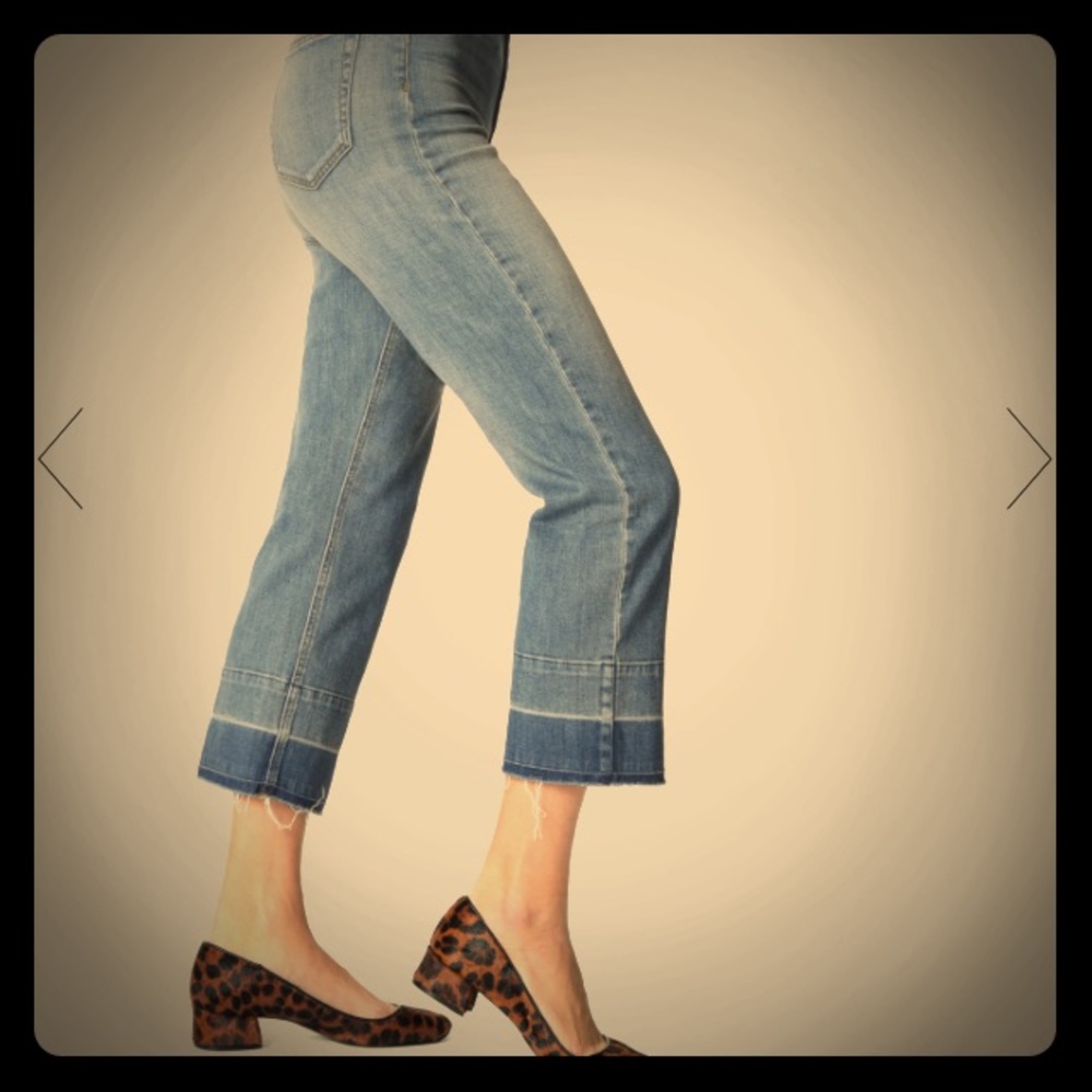 Joes Jeans Distressed Cropped Boyfriend w/ Hem