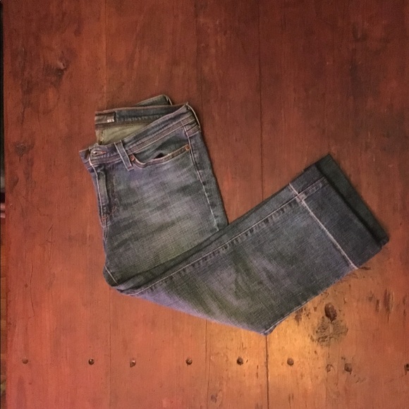 Joes Jeans Distressed Cropped Boyfriend w/ Hem - Picture 4 of 8