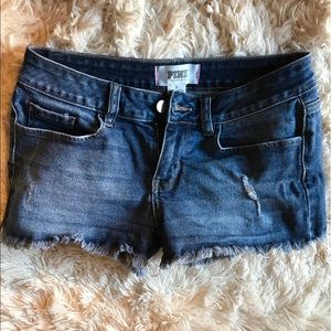 MOVING TO TINY LOFT, HELP ME SELL!