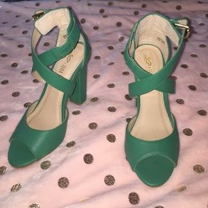 Brand New Turquoise blue high heels 3 1/2 inches