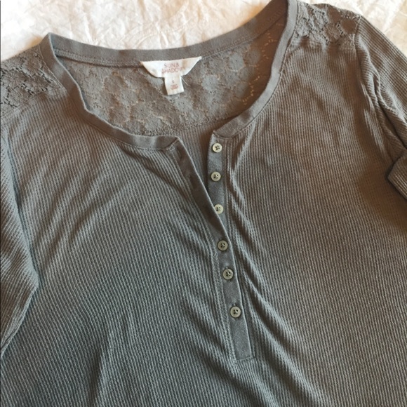 Lace thermal top - Picture 4 of 5