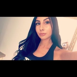 Meet your Posher, Amber