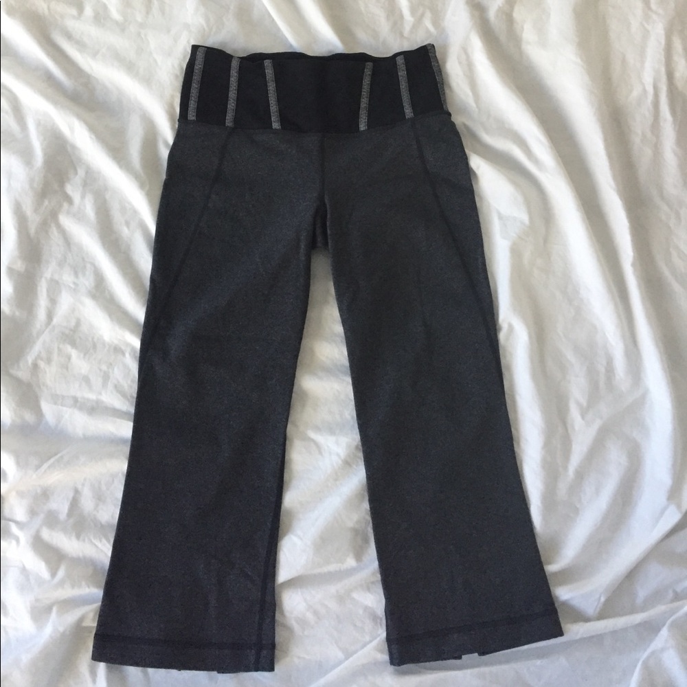 Lululemon Tadesana slit crop