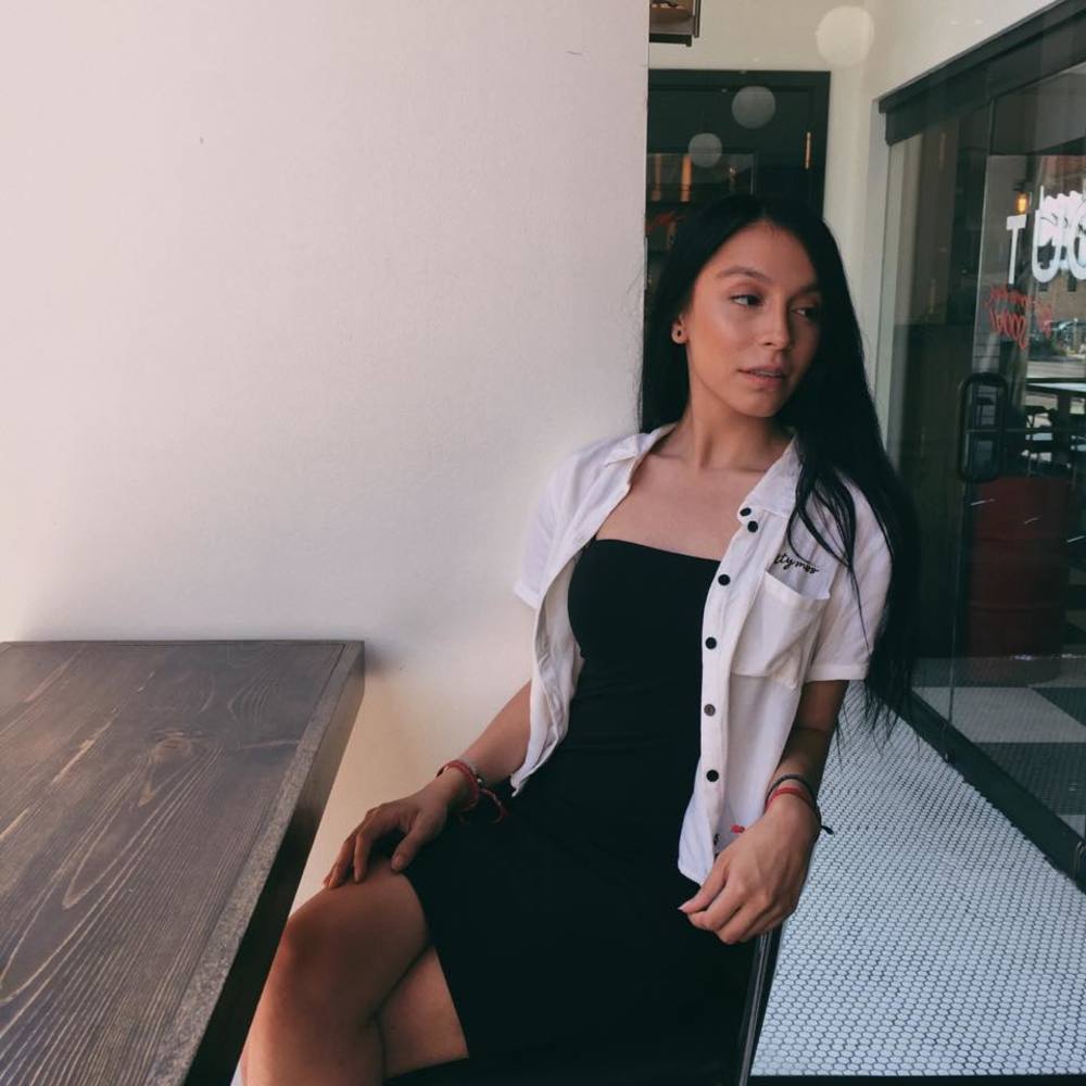 Meet your Posher, Angela