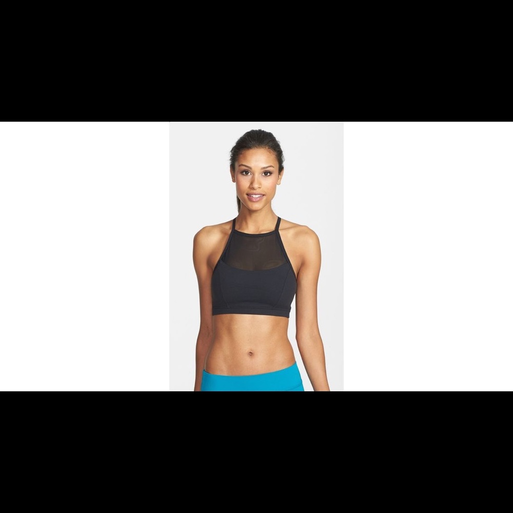 Lululemon high neck bra
