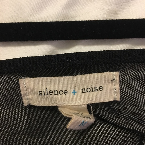 Silence & Noise Black Peplum Top - Picture 3 of 3