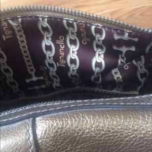 TIGNANELLO Leather cross body handbag.