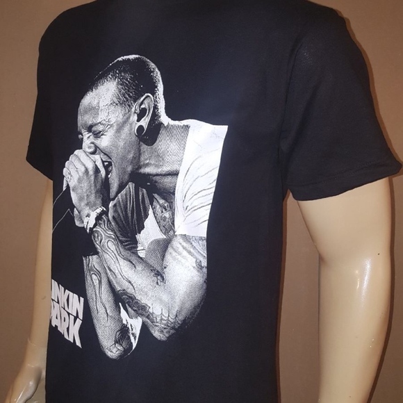 Linkin Park Chester Bennington T-Shirt or Tank BLK - Picture 4 of 7