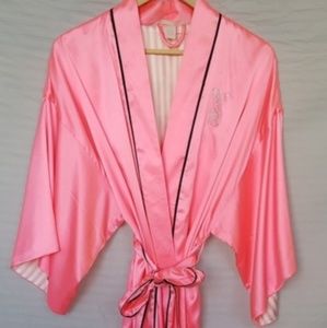 Victoria Secret robe fashion show 2012