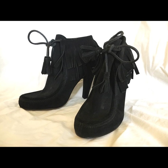 GUCCI black suede fringe ankle boots- Never worn!! - Picture 2 of 7