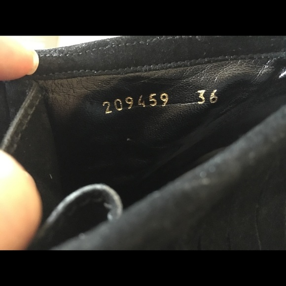 GUCCI black suede fringe ankle boots- Never worn!! - Picture 6 of 7