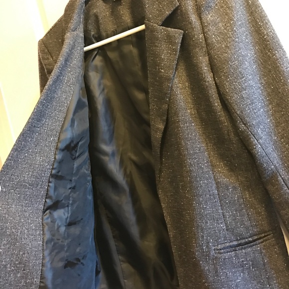 CUTE BLAZER OR COAT! - Picture 3 of 3