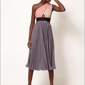 Three Floor Charming One Shoulder Dress