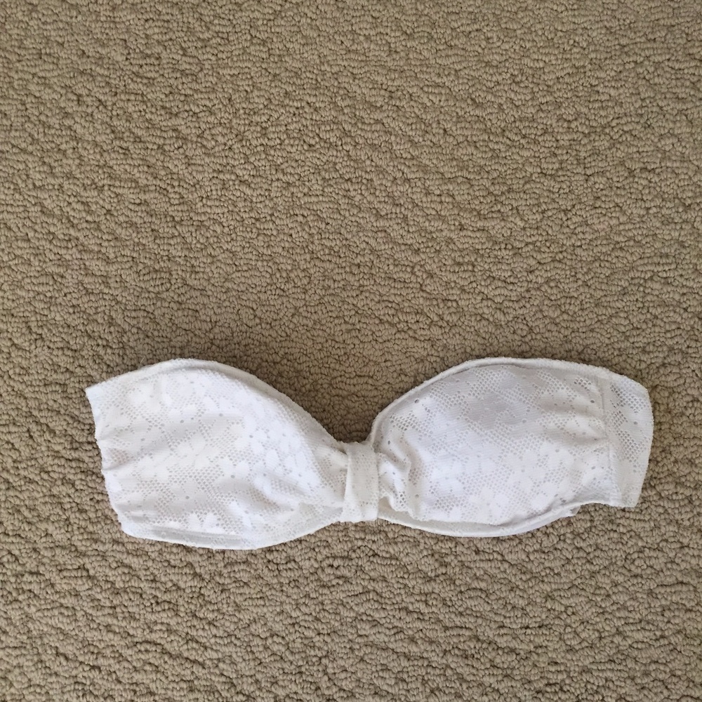 LA Hearts Strapless Bathing Suit Top