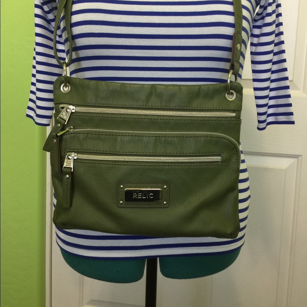 Relic olive green cross body bag.