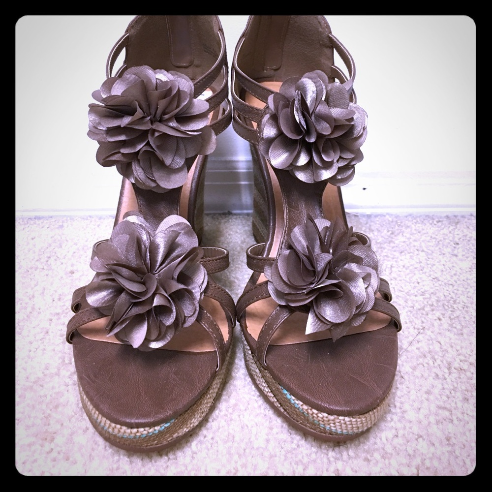 Wedge Shoes by Sbicca size 10