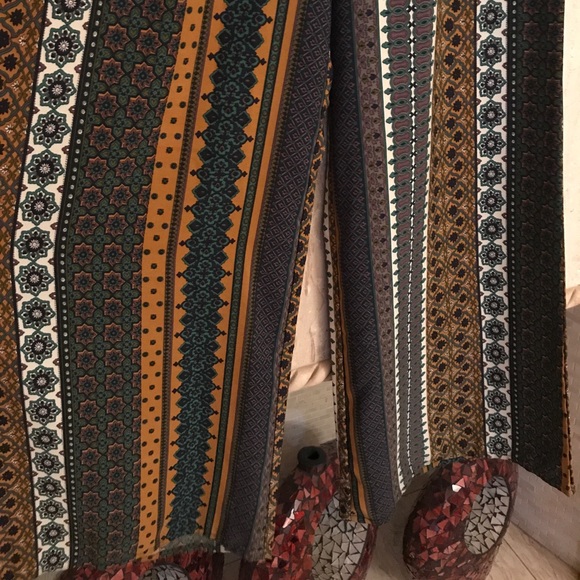 Pattern Flow pants - Picture 3 of 4