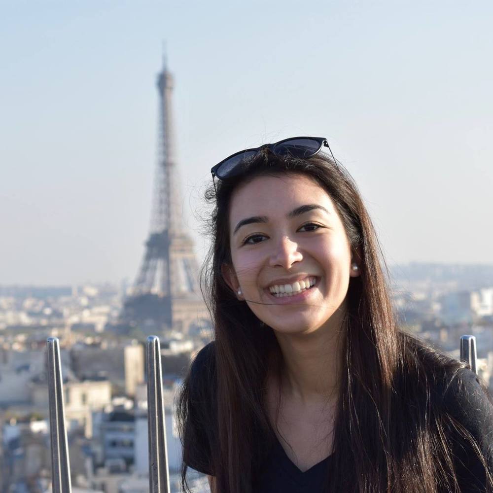 Meet your Posher, Pari