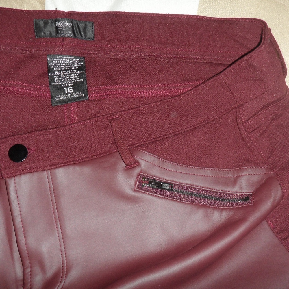 Burgundy Mossimo skinny pants