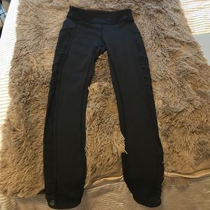 Lululemon mesh leggings size 6