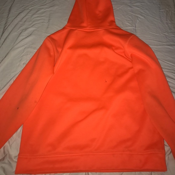 under armour sweater - Picture 2 of 4