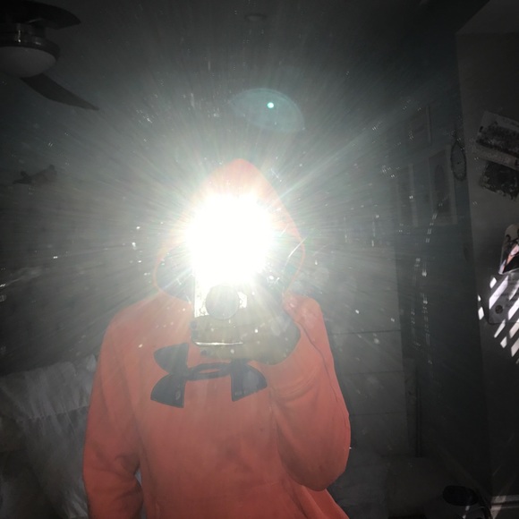 under armour sweater - Picture 3 of 4