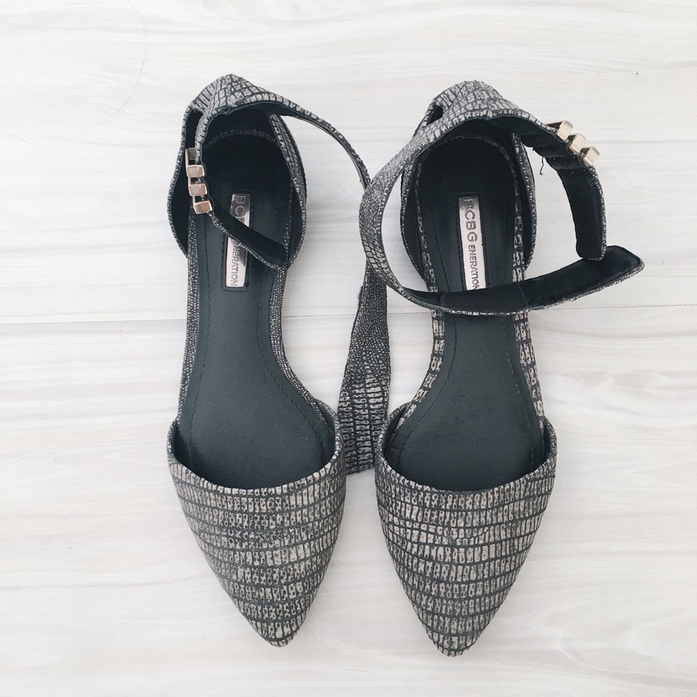 BCBGENERATION Pointed Toe Ankle Buckled Flats