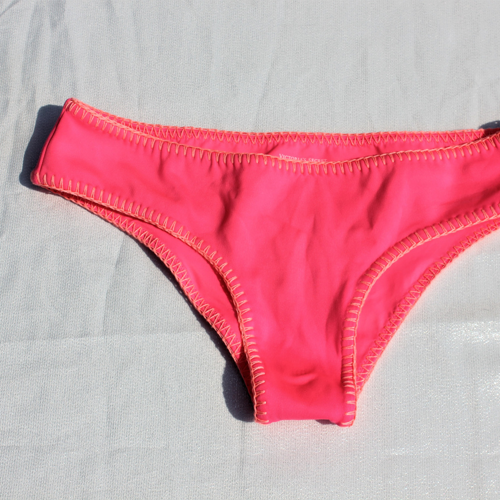 VS SWIM Crochet Trim Bikini Bottoms