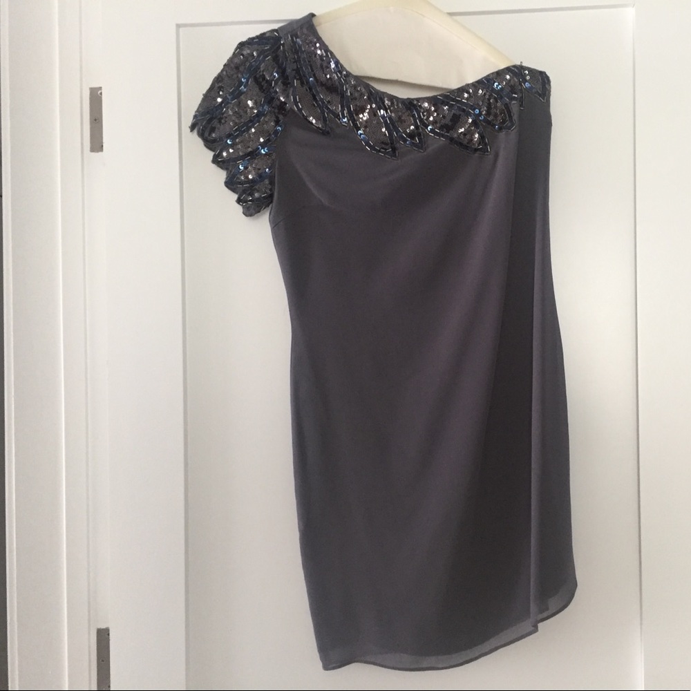 Grey dress with sequins