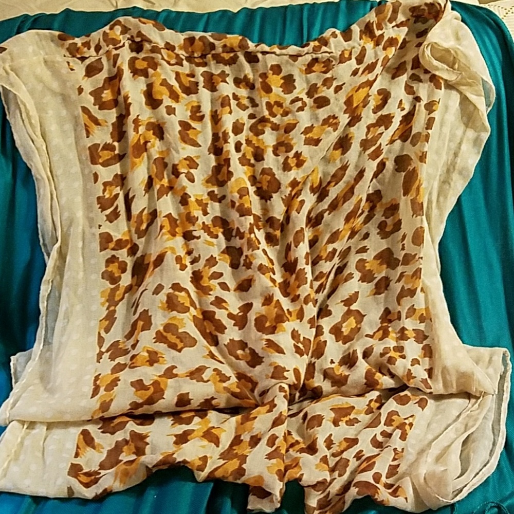 Scarf - Picture 3 of 3