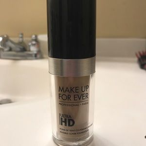 Make Up Forever Y235 Ivory Beige