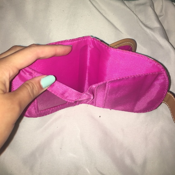 Wallet - Picture 4 of 4